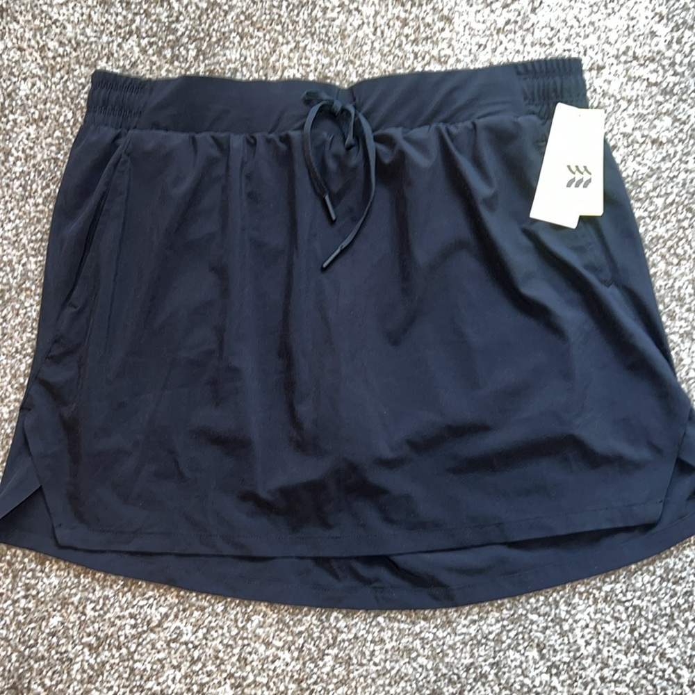 Athletic Skort - Picture 2 of 7